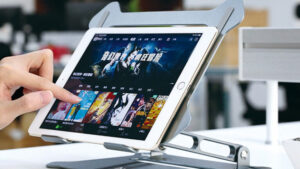 Mobile gaming vs. PC – ποια αξεσουάρ να επιλέξετε; Σύγκριση για αρχάριους και προχωρημένους παίκτες